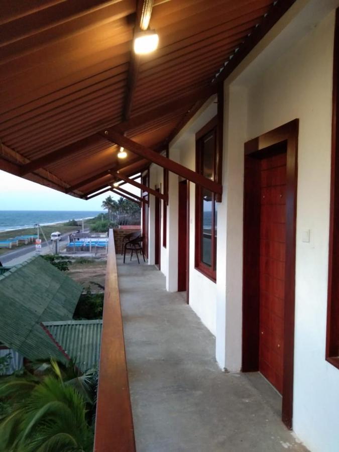 Hi Win Hotel Chilaw Dış mekan fotoğraf