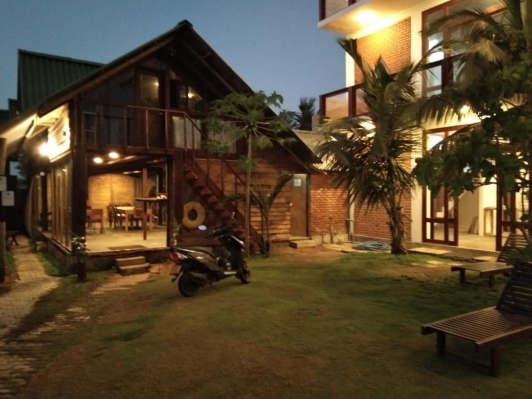 Hi Win Hotel Chilaw Dış mekan fotoğraf