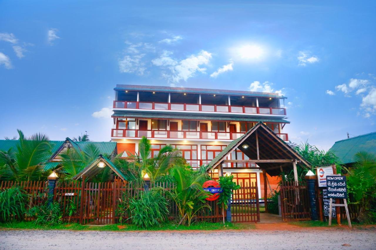 Hi Win Hotel Chilaw Dış mekan fotoğraf