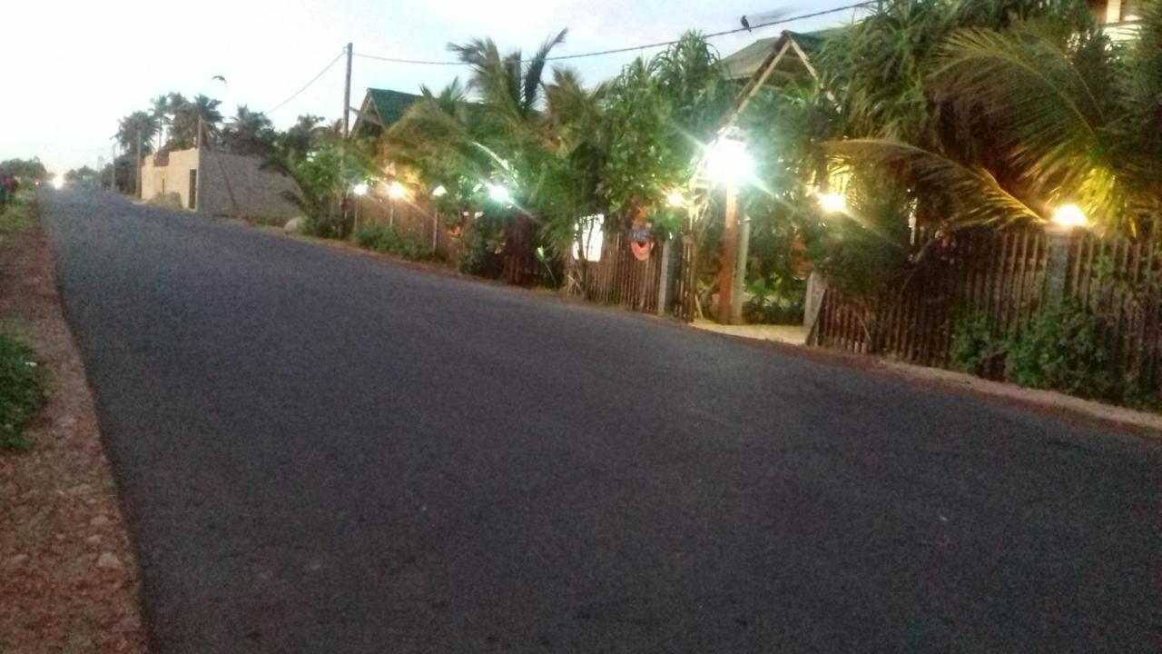 Hi Win Hotel Chilaw Dış mekan fotoğraf