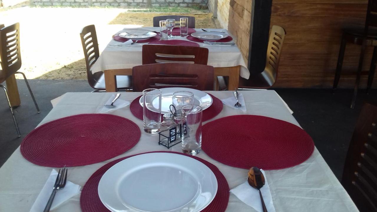 Hi Win Hotel Chilaw Dış mekan fotoğraf